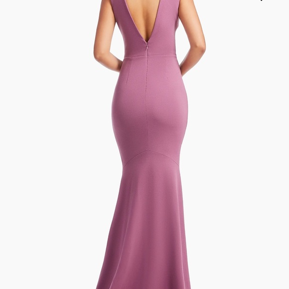 Dress the Population Sleeveless Plum Maxi Dress - Picture 3 of 5